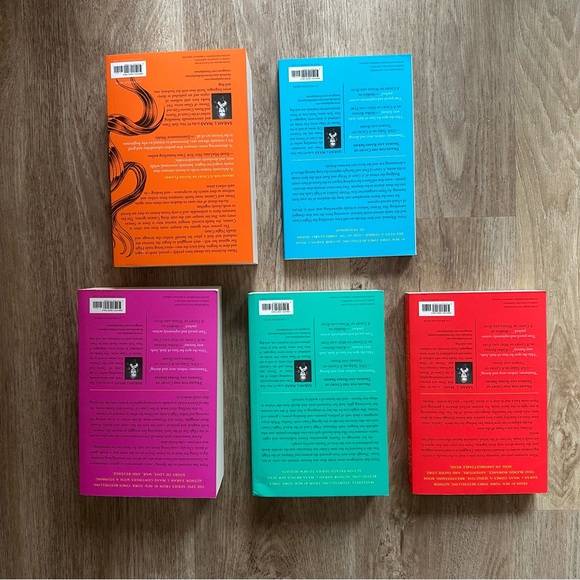 A court of thorns and roses full series - Picture 2 of 3